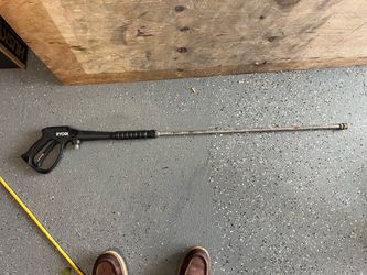 Pressure washer wand