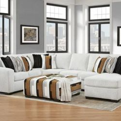 Beautiful White Brown / Black Sectional With Chaise And Ottoman (New)