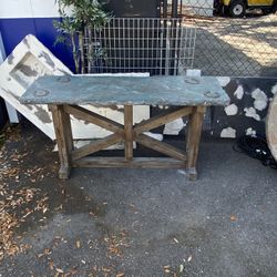 Concrete Console Table With Integrated Horse Shoes Turquoise Beautiful Piece