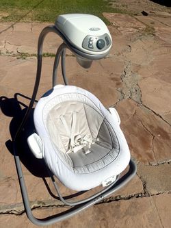Graco baby swing