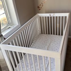 Delta Crib - Without Mattress 