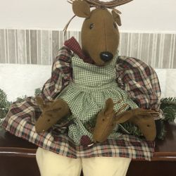 Mama Reindeer And Three Babies… Check Out My Other Offers Too 