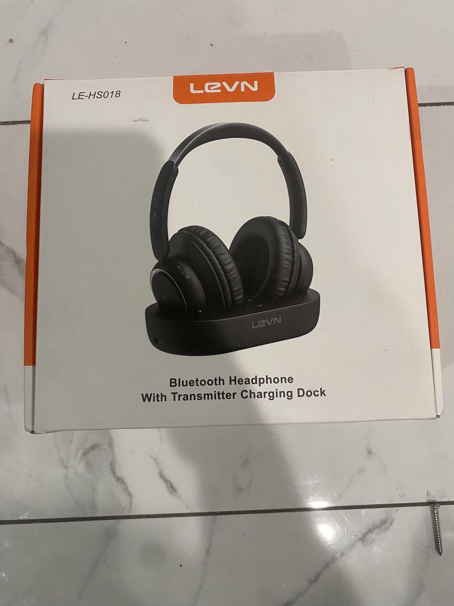 LEVN LE-HS018 Bluetooth Headphone With Transmitter Charging Dock