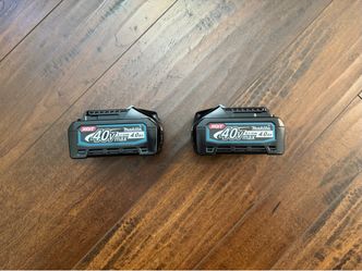 New 40V Makita 4Ah XGT Battery