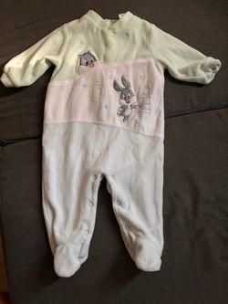 Baby bugs and slyvester clothing