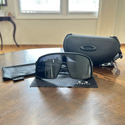 Oakley Black Sutro White Logo