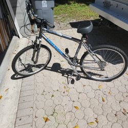 Nishiki Mountain Bike Tamarack 26"