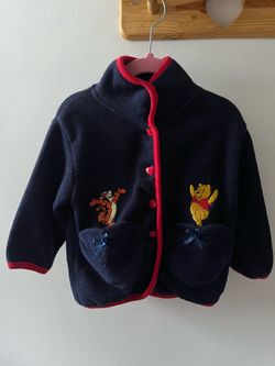 Vintage Winnie the Pooh sweater 2T girls