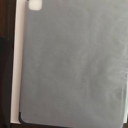iPad 13in M3 Magic Keyboard