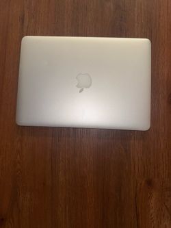 Apple MacBook Pro Retina 13” A1502 Late 2013 – Cracked Screen – AS IS
