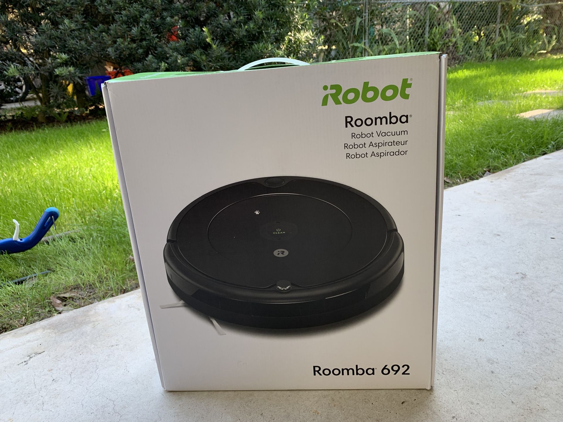 iRobot - Roomba Robotic Vacuum
