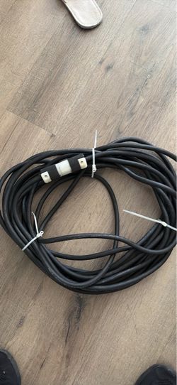 Hubbell HBL5469C Heavy Duty Extension Cord 48 foot