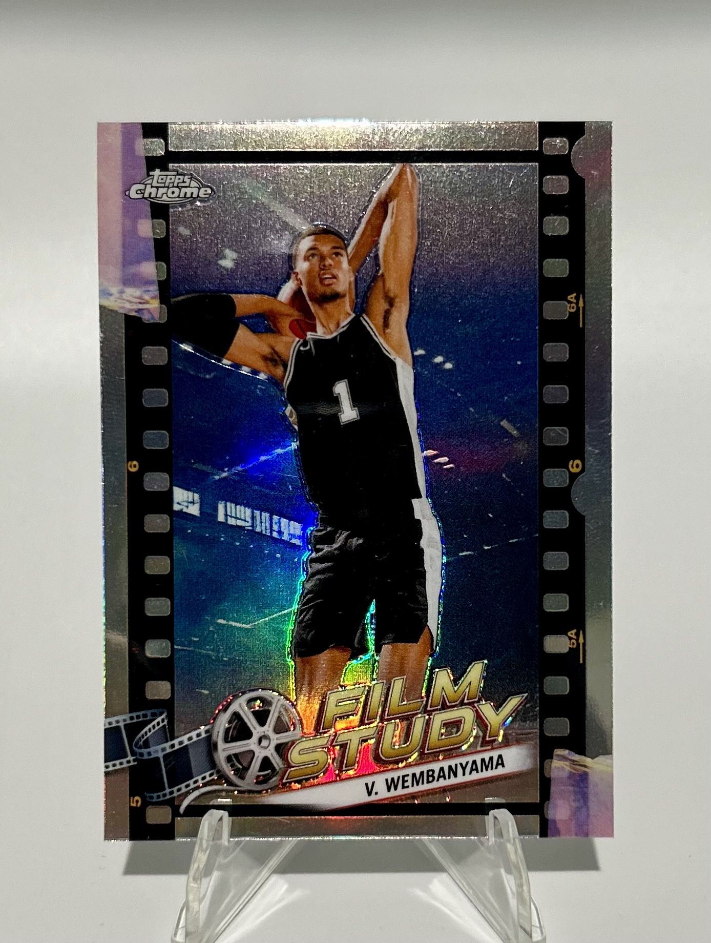 Victor Wembanyama 2023-24 Topps Chrome Film Study Refractor RC Rookie FS-13 Spur