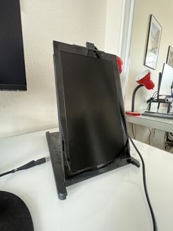 TRIO Laptop Extended Screen