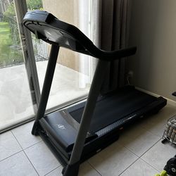 Treadmill NordicTrack T Perfect for Home Use