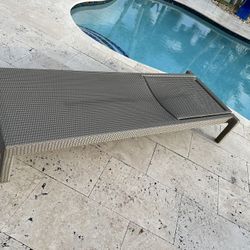 Outdoor Pool Lounger