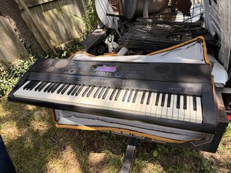 Casio WK-6500 Electric Keyboard