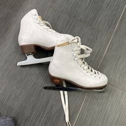 Riedell Ice Skates Size 1 