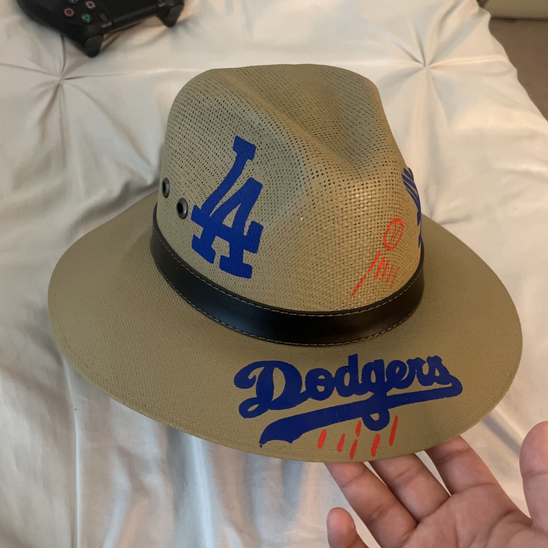 LA Dodgers painted Nicol hat for Sale in Stockton, CA OfferUp