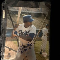 Autographfrom Lee Lacy