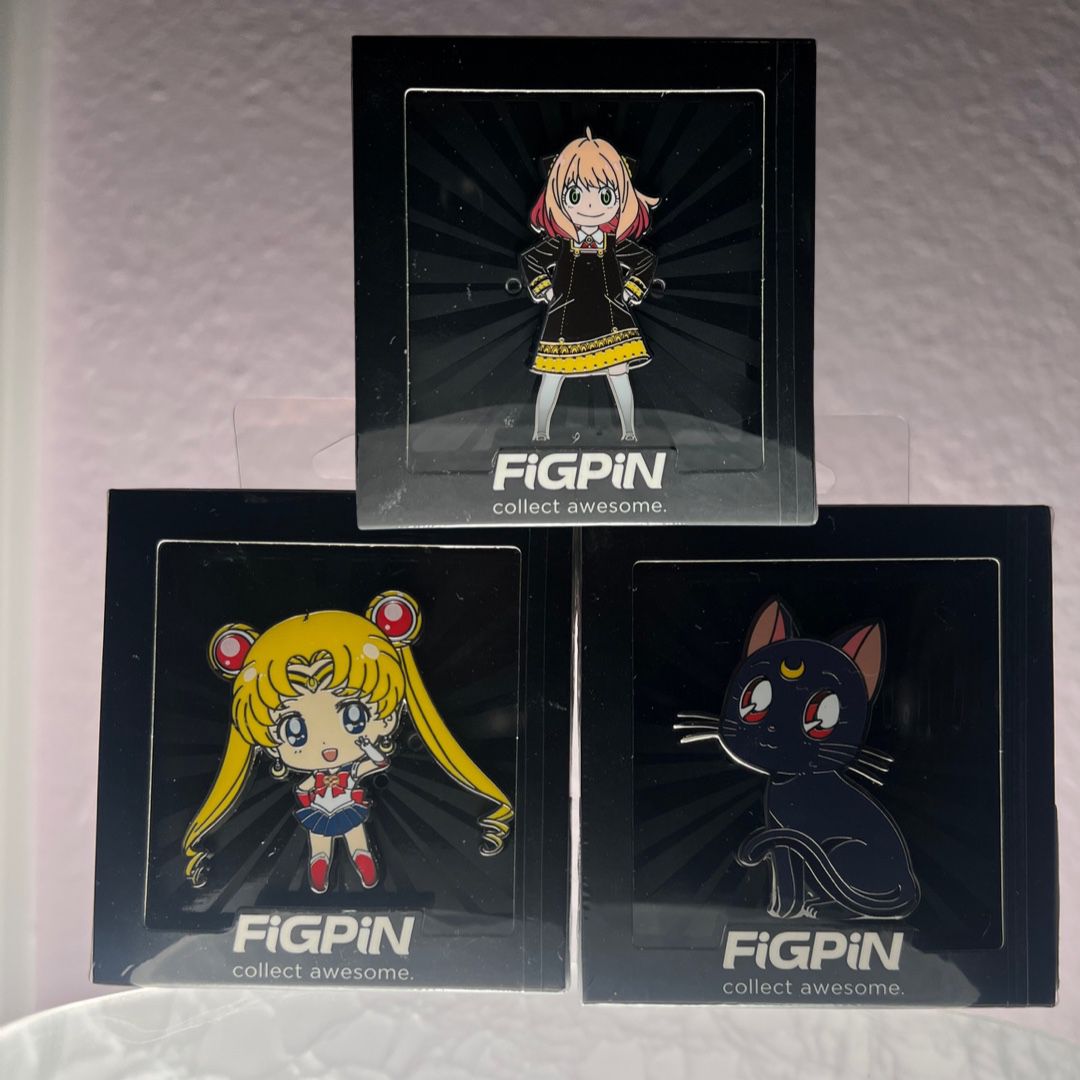 Anya Forger Sailor Moon & Luna FiGPiN MINI Bundle