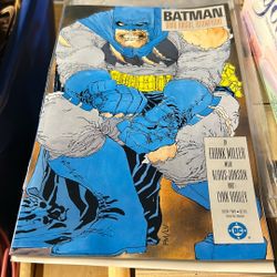 DC Comics Batman Dark Knight 