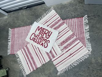 Red Rug Set