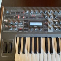 Access Virus TI2 Digital Synthesizer