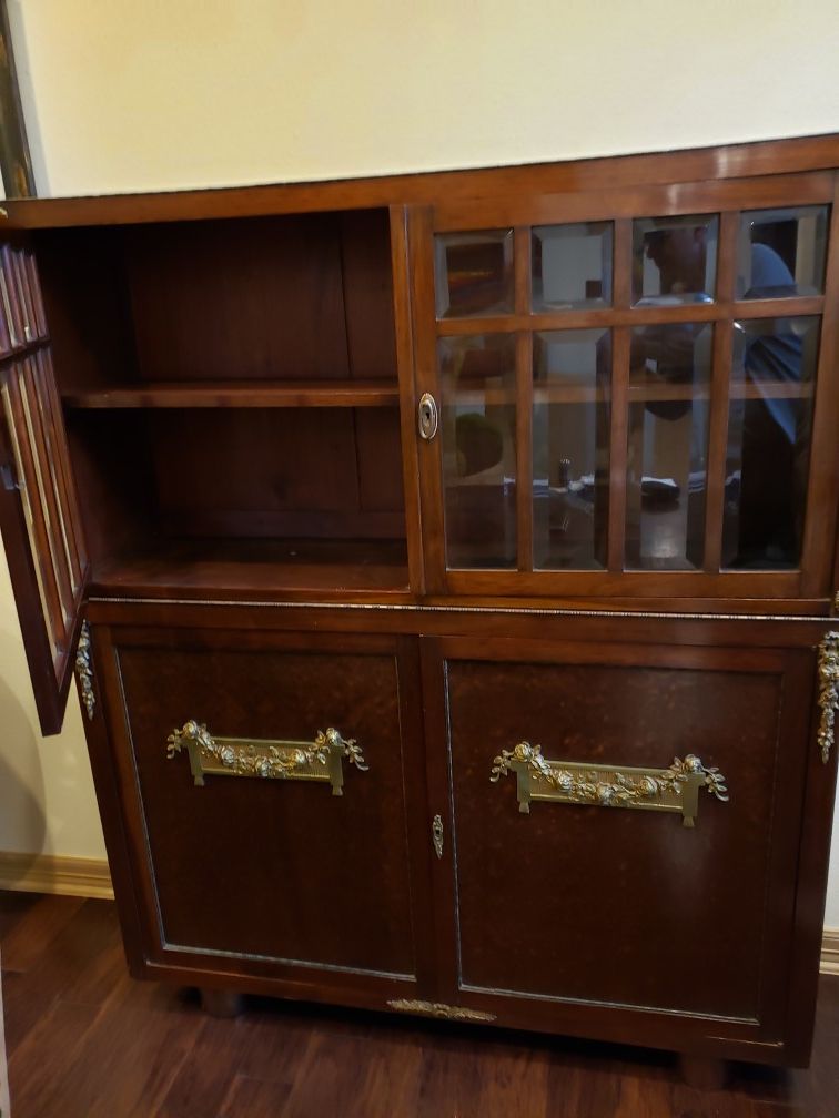 Antique hutch