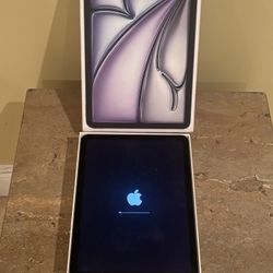 iPad Air Newest M3 Processor 128GB new Open Box 