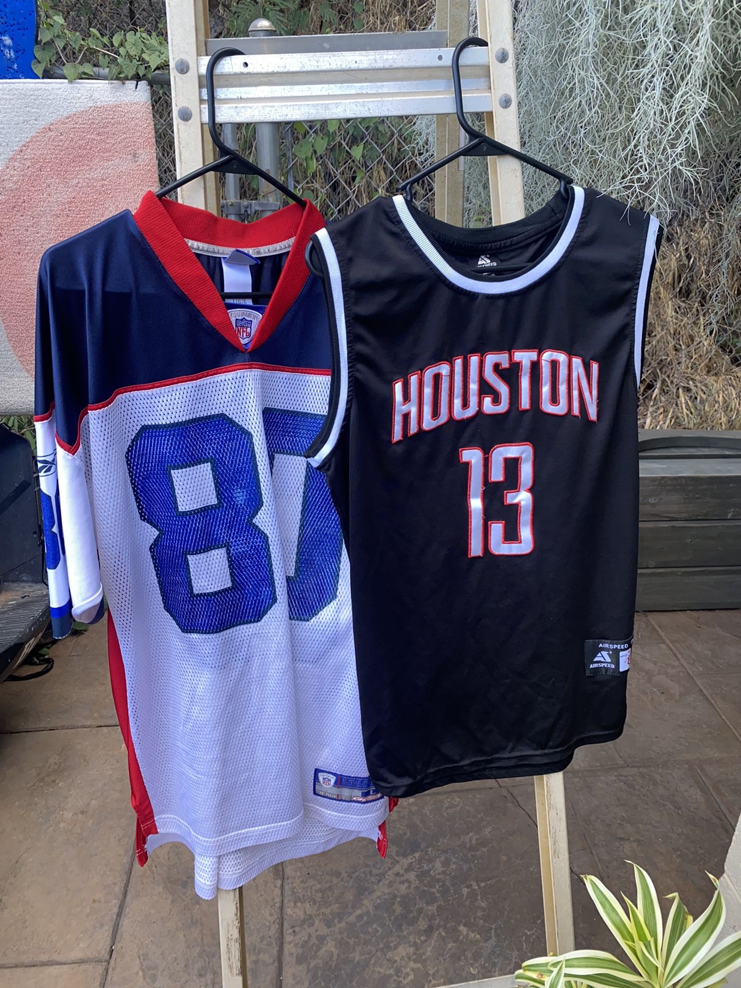 NFL Jerseys L, 2XL , XL & Youth XXL for Sale in Kapolei, HI - OfferUp