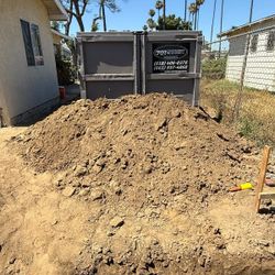 Free Dirt, Tierra Gratis