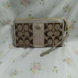 Coach Wallet Or Purse . 