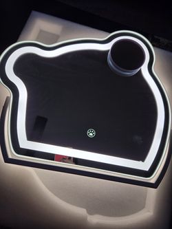 Bear Shaped Lit Vanity Mirror