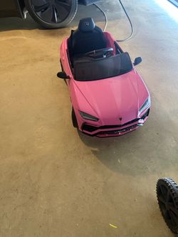Lamborghini Urus Kids Electric Ride-On Car Pink