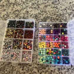 Assorted Beads 