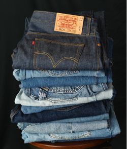 Levi denim pants