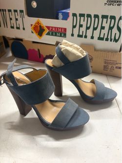 Size 6.5 Women’s Heels (Wedges)