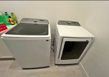 Samsung washer and dryer set