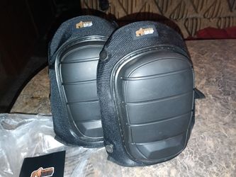 Knee pads