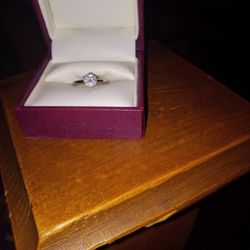 White Gold, Princess Cut 1 Ct Diamond Engagement Ring. 