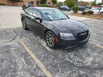 2017 chrysler 300S