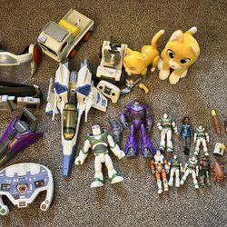 HUGE Disney buzz Lightyear Toy Lot!