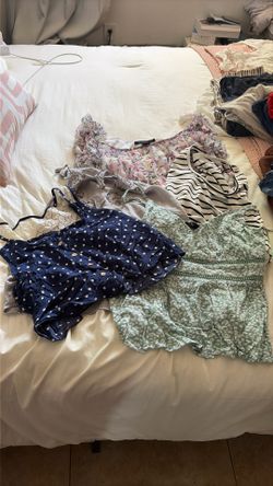 Lot Of 5 Tops 