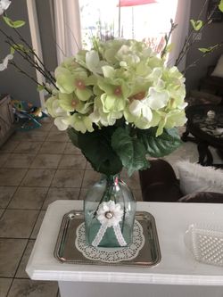 Flowers arrangement