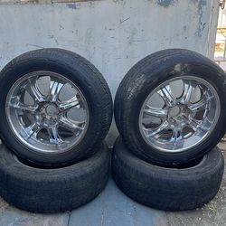 Universal truck wheels