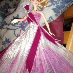2005 Holiday Barbie