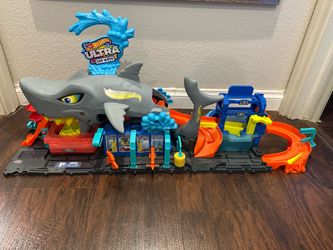Hot wheels carwash