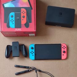 Nintendo Switch Oled With Case And Controller