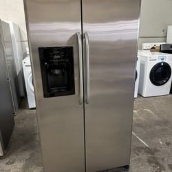 Stainless and black side by side water or ice not working can deliver 